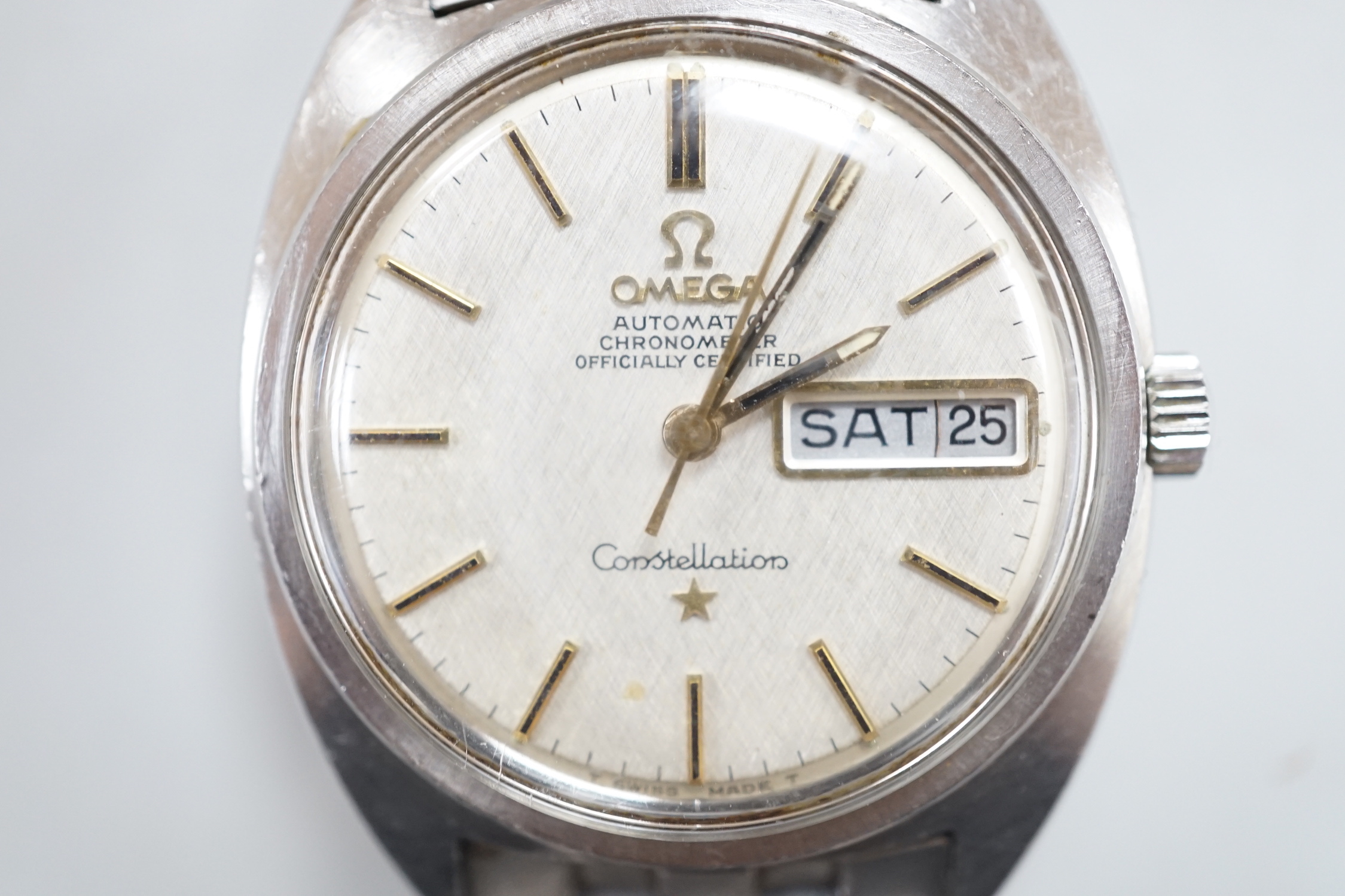 A gentleman's late 1960's stainless steel Omega Automatic Chronometer Constellation wrist watch, on a stainless steel Omega bracelet, movement c.751, no box or papers.
